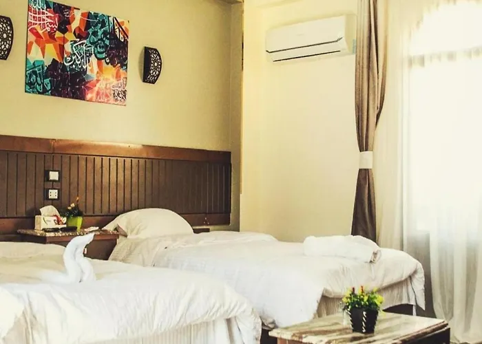 Vendégház Room In Condo - Dahab Motel, Triple Room With 3 Beds Walking Distance To The Beach *